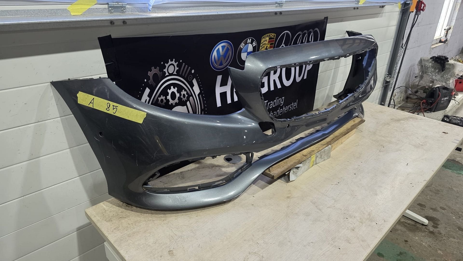 Bumper Mercedes E Klasse W213 Normaal 16-21 A2138850238, Gebruikt, -, Voor, Ophalen of Verzenden