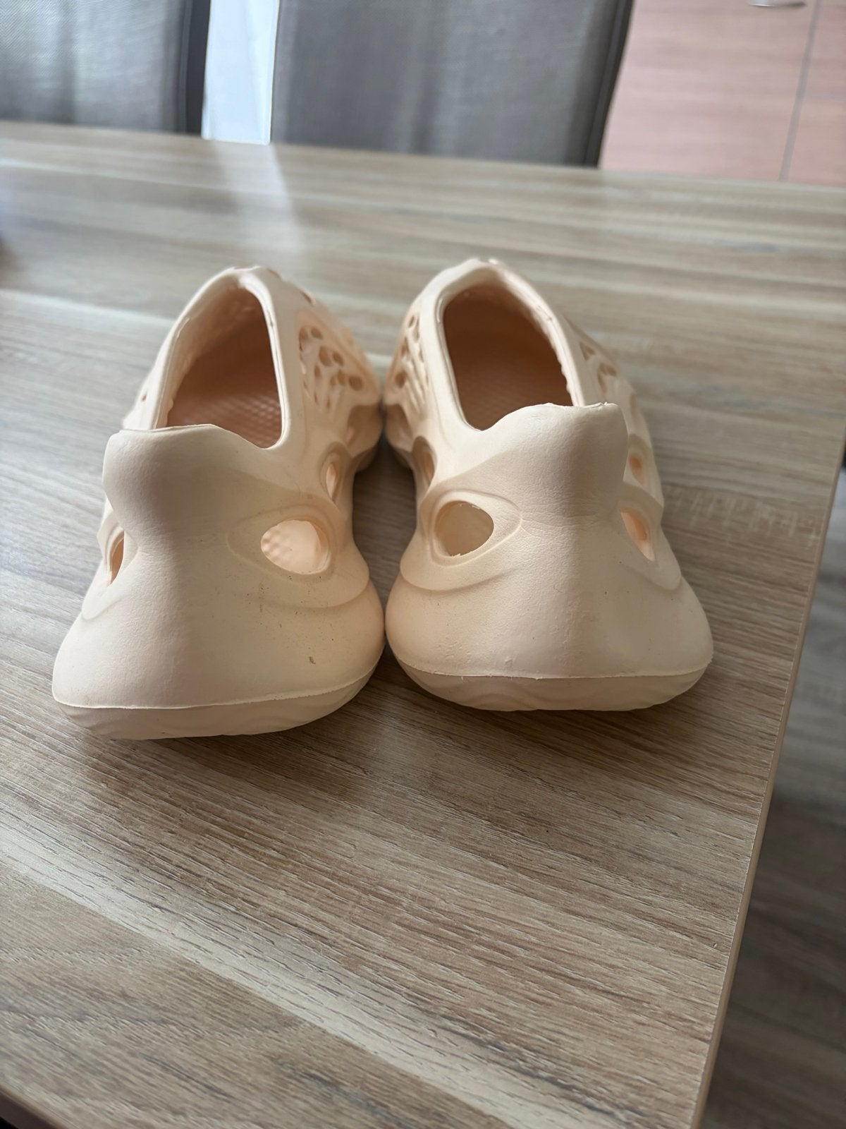 Yeezy Foam Runner - Maat 45, Ophalen, Overige kleuren, Sneakers of Gympen, Zo goed als nieuw