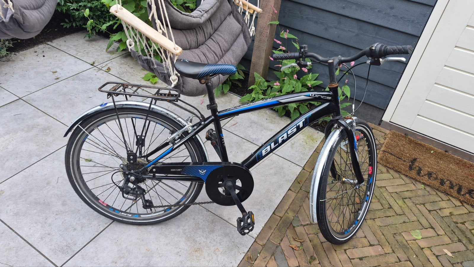 Wings 24 Inch Jongensfiets 6V Zwart/Blauw V-Brakes, Fietsen en Brommers, Gebruikt, Velgrem, Versnellingen, Minder dan 49 cm