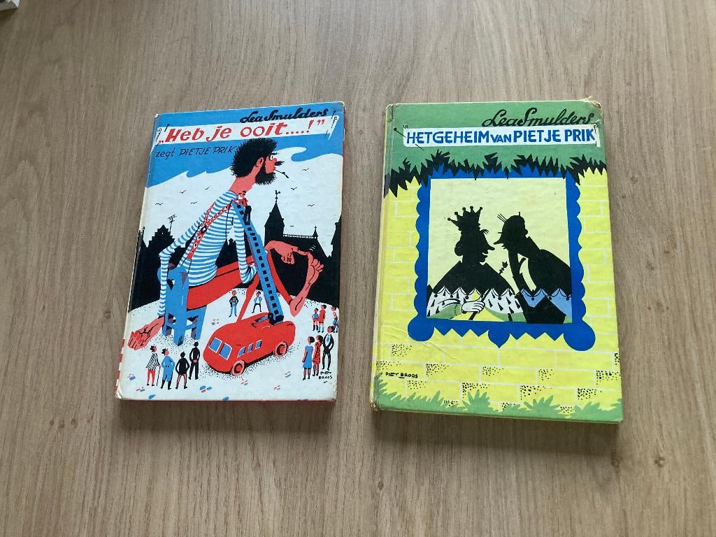 2 kinderboeken Lea Smulders, Ophalen of Verzenden, Gelezen, Fictie algemeen