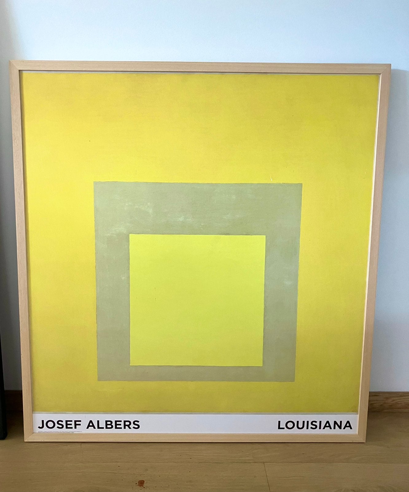 Ingelijste poster uit Louisiana museum kopenhagen, Ophalen, Zo goed als nieuw, 75 tot 100 cm, Foto of Poster