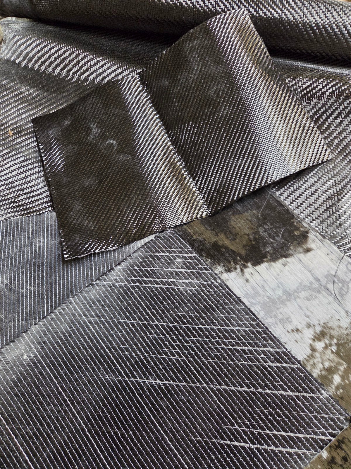 Reststukken carbon weefsel: twill, UD, Biax (ca. 5m²), Ophalen of Verzenden, Nieuw