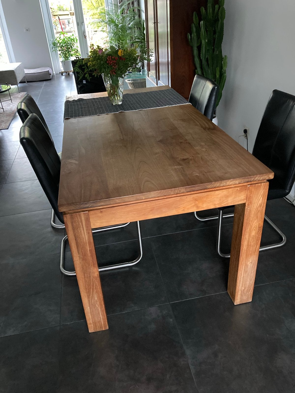 Grenen eettafel 180x90 cm met 4 lederen stoelen, Huis en Inrichting, Ophalen, Gebruikt, 50 tot 100 cm, 150 tot 200 cm