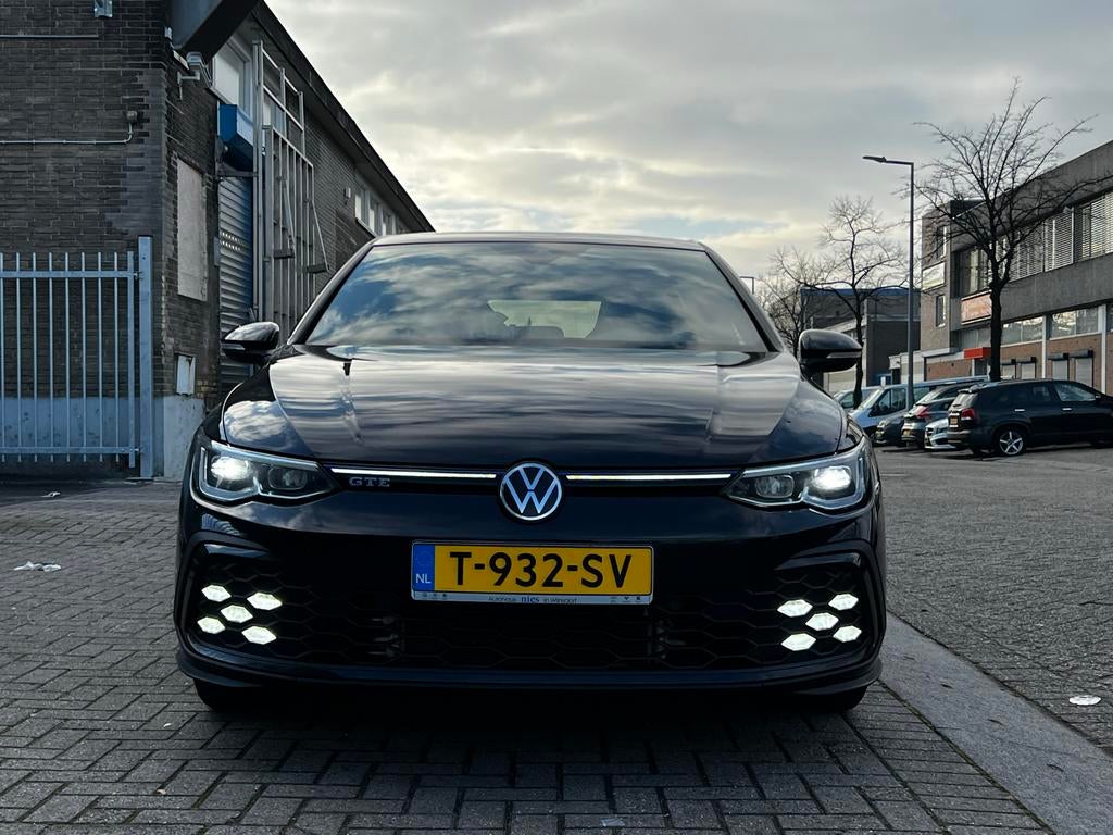 Volkswagen Golf GTE  Pano| Memory| Leer| 245 PK| BTW!, Zwart, Plug-in hybride, 1395 cc, 1524 kg