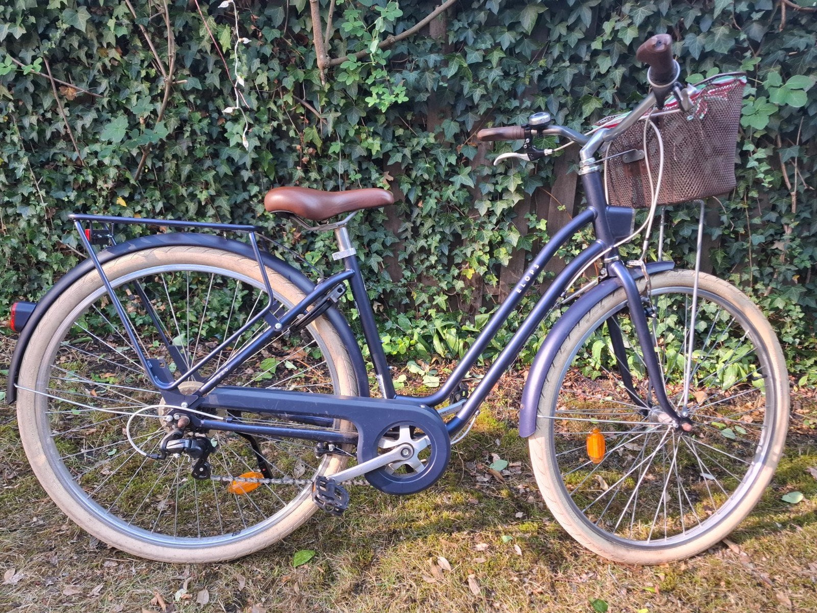 Mooie damesfiets, 28" weinig gebruikt, Ophalen, Zo goed als nieuw, Overige merken, Versnellingen