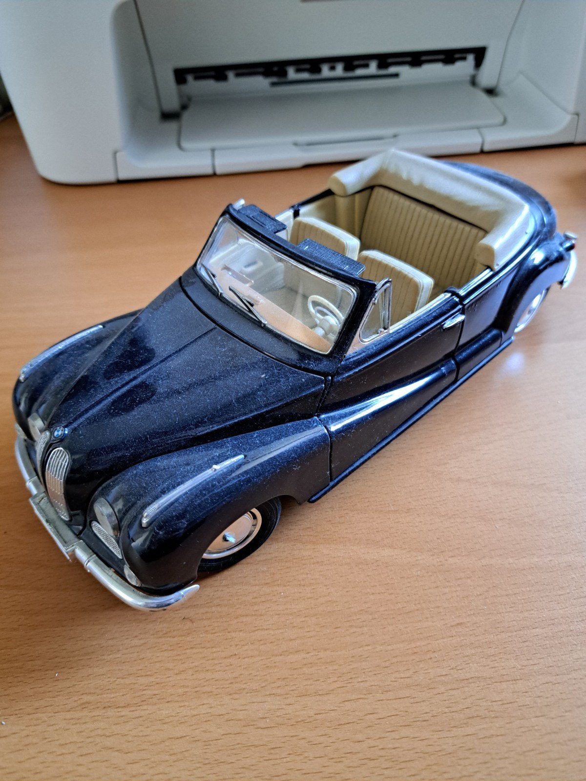 BMW 502 Cabriolet modelauto van Maisto, Ophalen of Verzenden, Zo goed als nieuw, Auto, Maisto