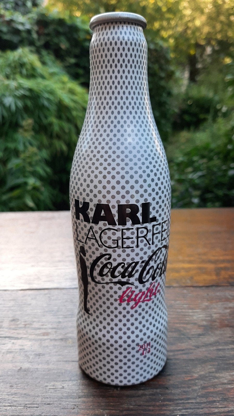 Coca-Cola Light - Karl Lagerfeld aluminium flesje 0,25L, Verzamelen, Ophalen of Verzenden, Zo goed als nieuw, Verpakking