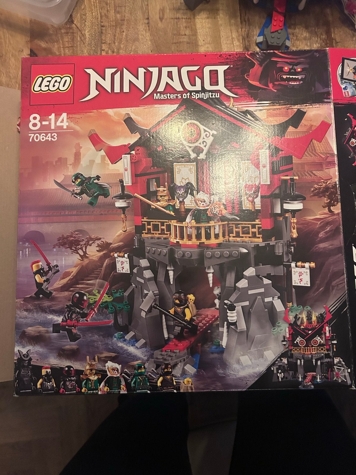 Foto 2 van Lego Ninjago 70643 Tempel van de Opstanding