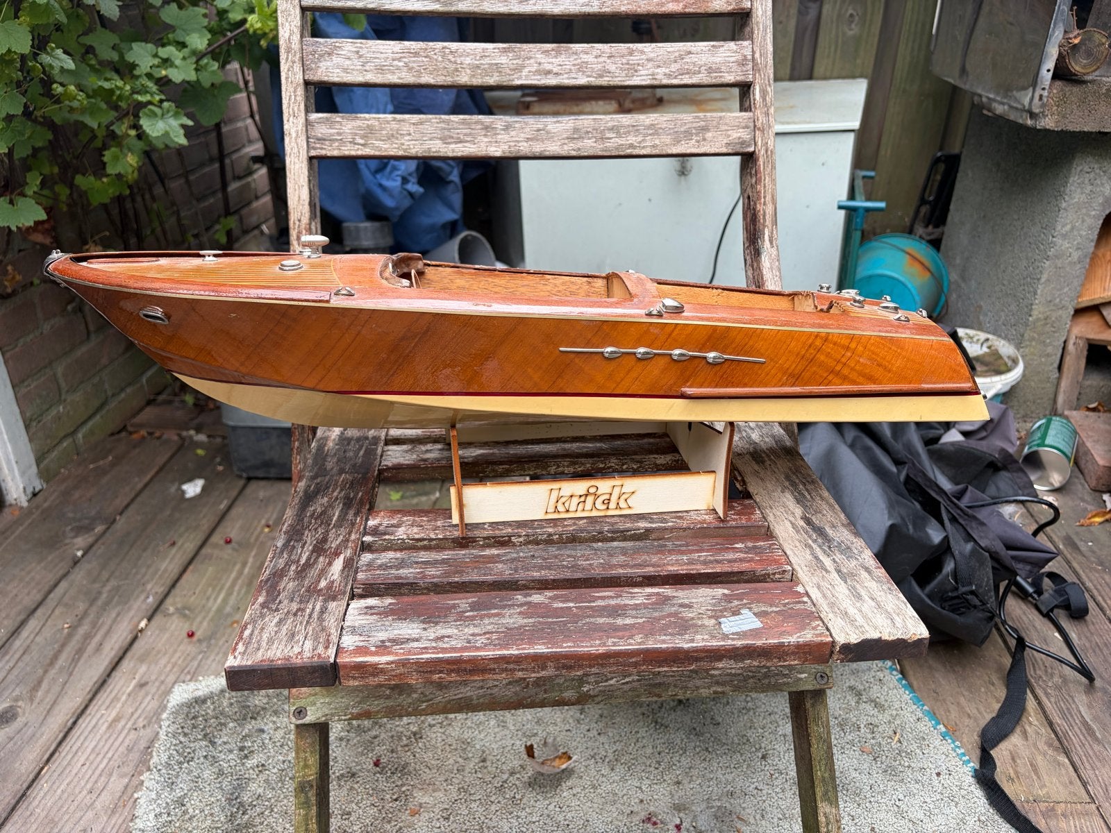 Zeldzaam Riva-bootmodel - Zoals afgebeeld, Hobby en Vrije tijd, Modelbouw | Boten en Schepen, Ophalen of Verzenden, Gebruikt, Groter dan 1:32