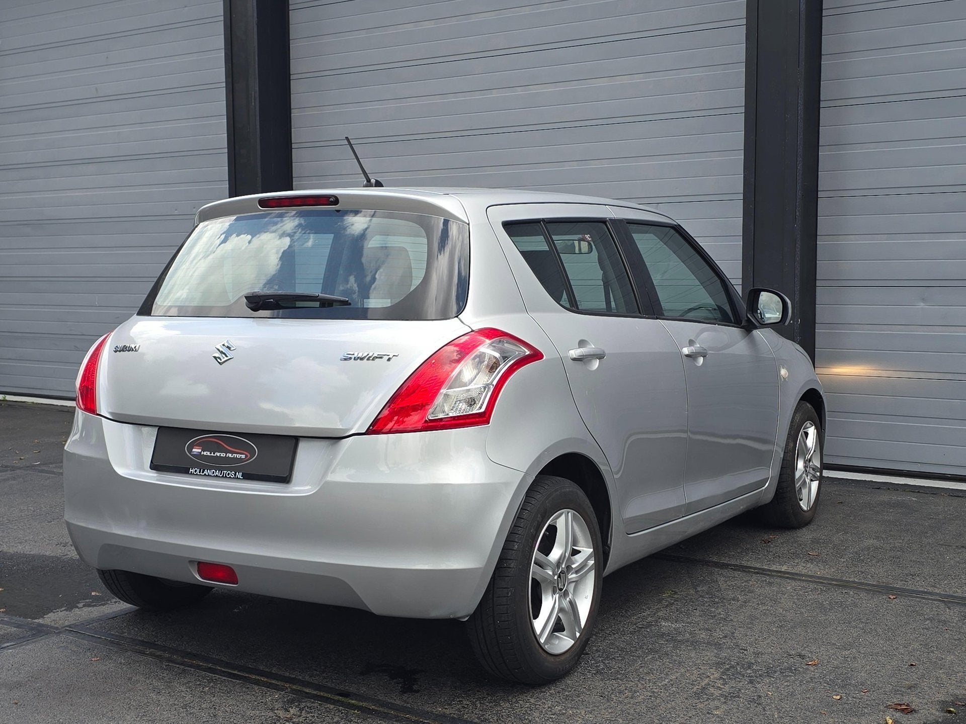Suzuki Swift 1.2 Comfort automaat, 5 deurs nette staat, Auto's, 94 pk, Stof, Gebruikt, 4 cilinders
