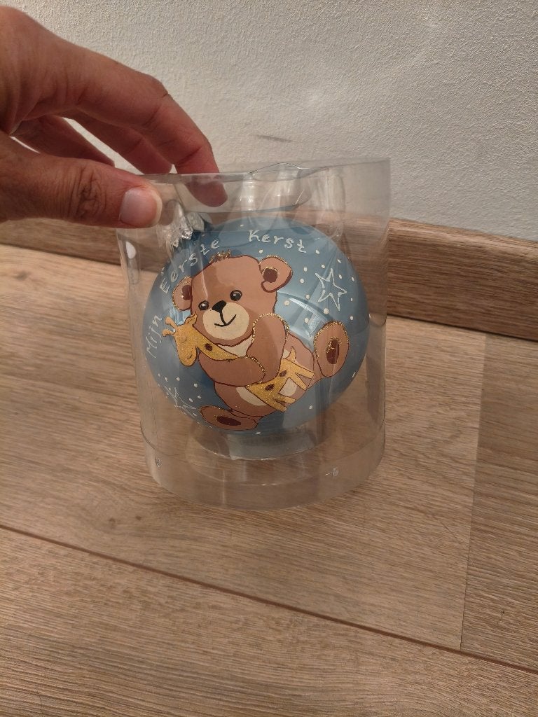 Mijn eerste kerstbal, Ophalen, Nieuw