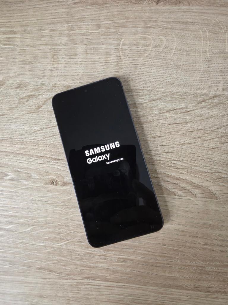 Samsung S24 128Gb in absolute nieuwstaat, Telecommunicatie, Mobiele telefoons | Samsung, Ophalen, Samsung, Galaxy S24, Zwart
