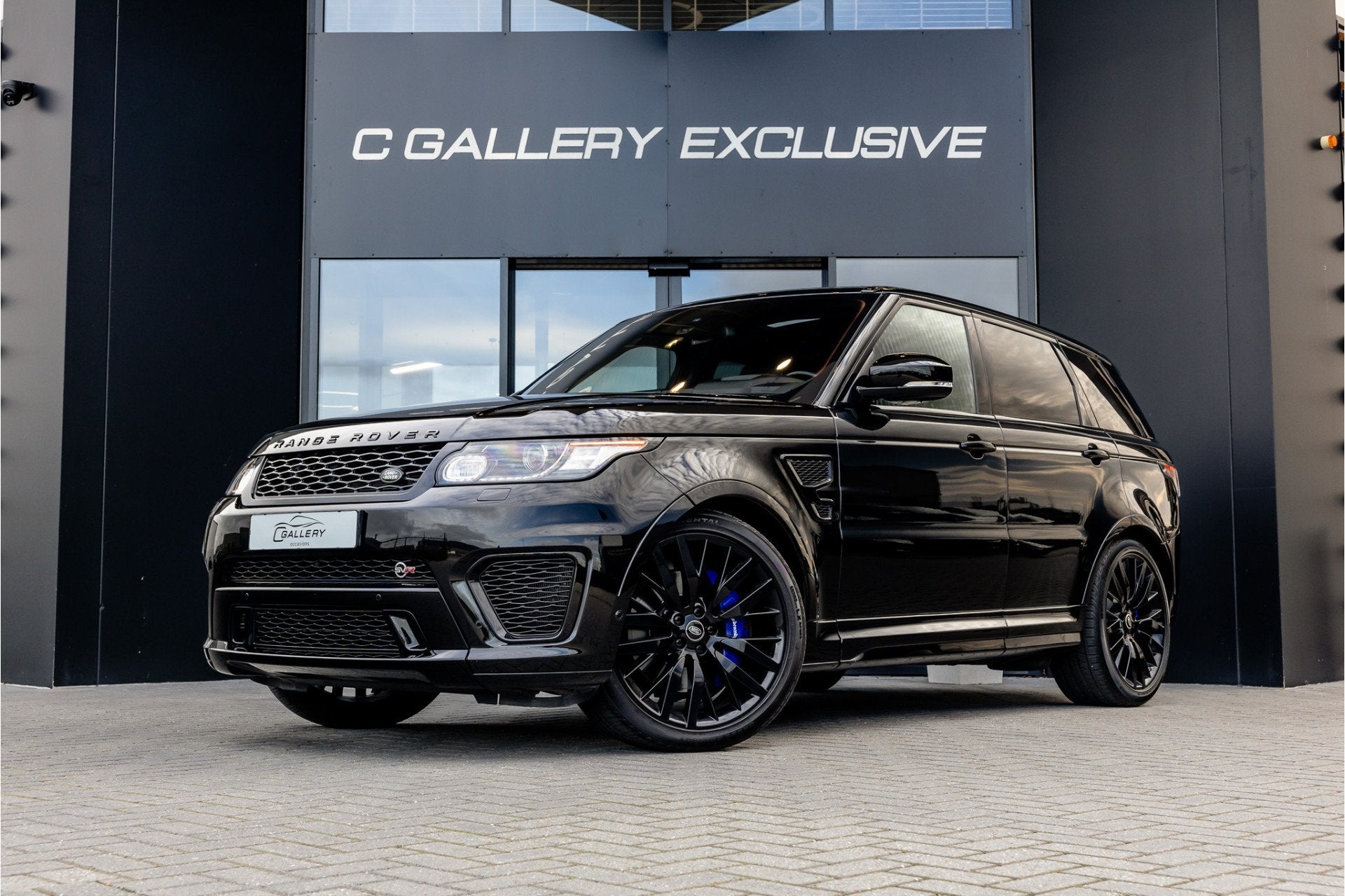 Land Rover Range Rover Sport 5.0 V8 Supercharged SVR - Panor, Automaat, 3000 kg, Zwart, Leder