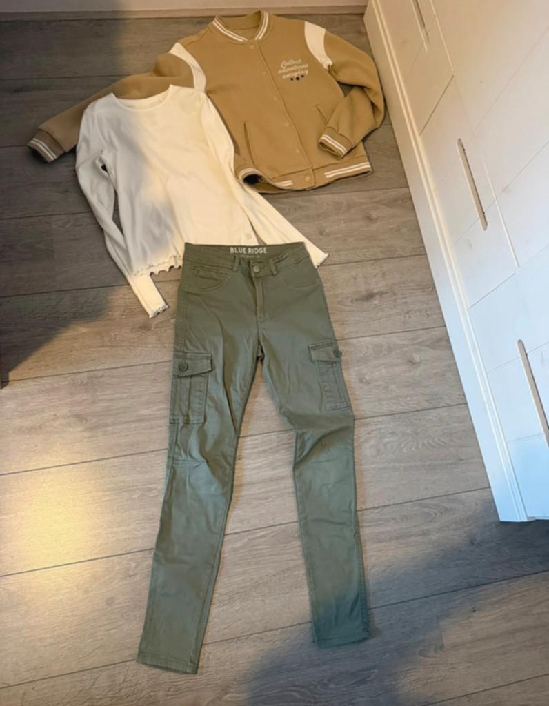 WE kleding set 146/152 broek shirt vest, Ophalen of Verzenden, Zo goed als nieuw, Meisje, Setje