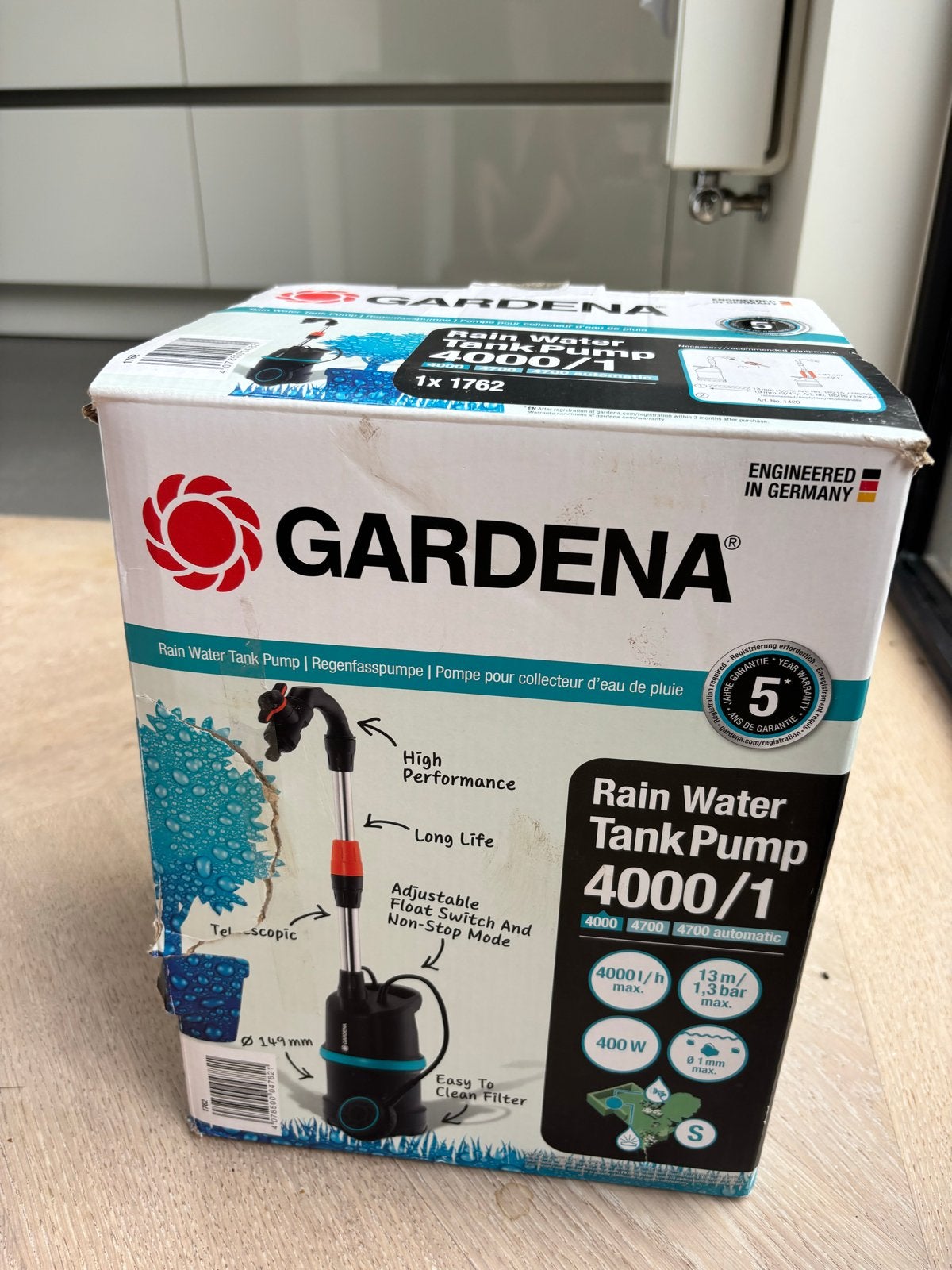 Gardena Rain Water Tank Pump 4000/1 - Nieuw in doos, Ophalen of Verzenden, Nieuw, Elektrisch, Regentonpomp