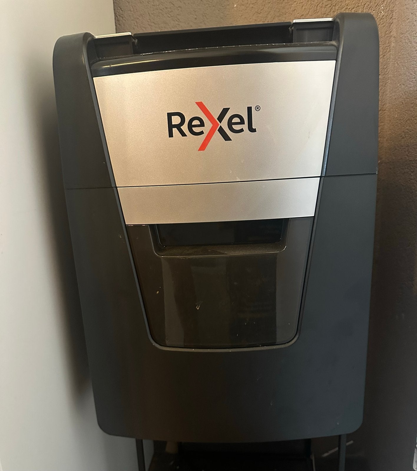 Rexel Optimum AutoFeed+ 100X automatische papiervernietiger, Zakelijke goederen, Kantoor en Winkelinrichting | Kantoorartikelen