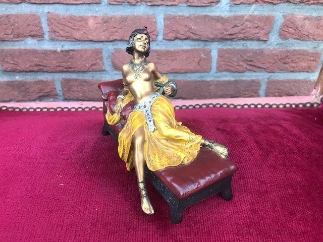 Weens brons, Cleopatra met slang!, Ophalen of Verzenden