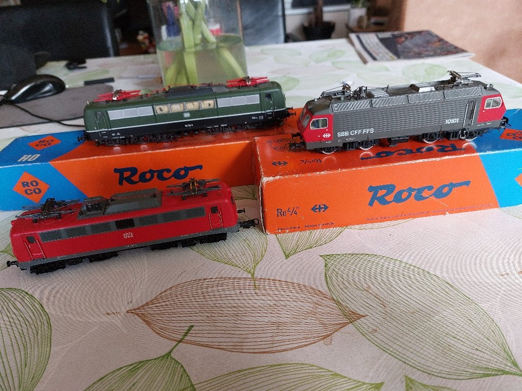 2  E- locs Roco digitaal, Hobby en Vrije tijd, Modeltreinen | H0, Gebruikt, Ophalen of Verzenden, Roco, Gelijkstroom