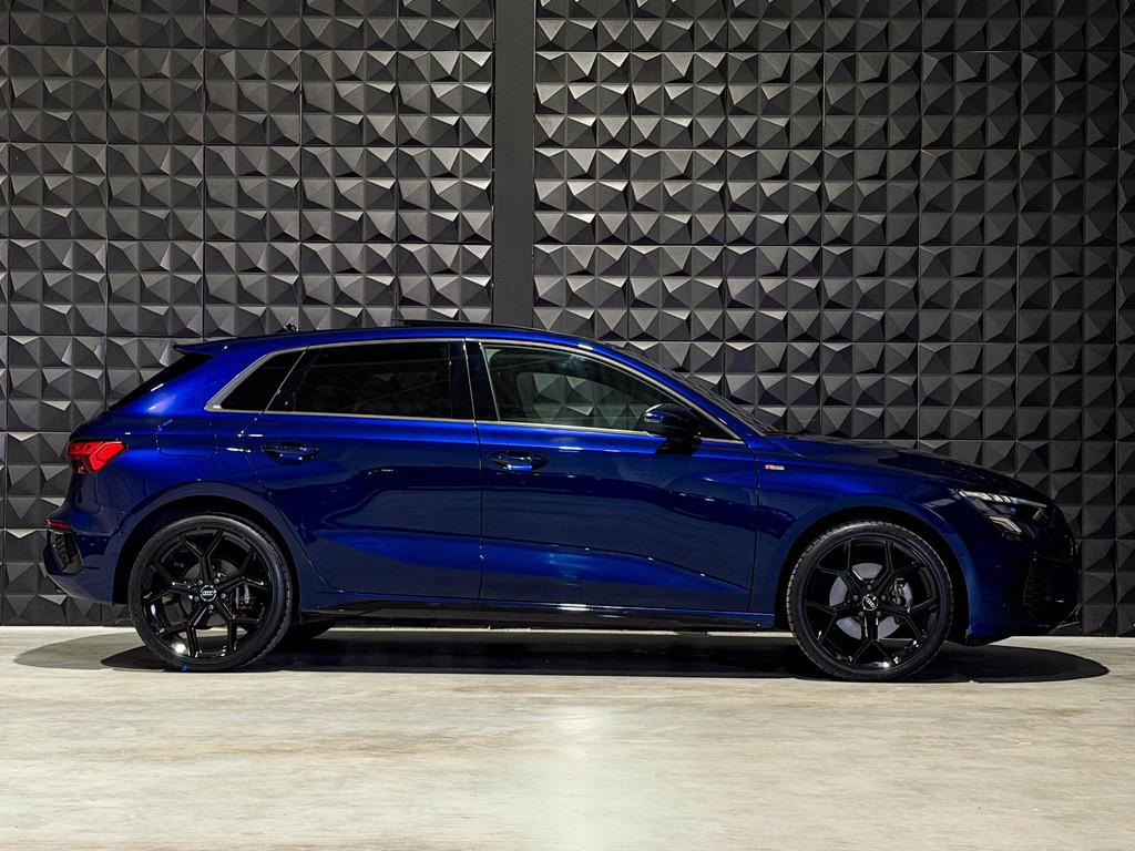 Audi A3 Sportback 40 TFSI e S-Edition | Pano | 19"| B&O | Le, 12 maanden, Gebruikt, 4 cilinders, Blauw