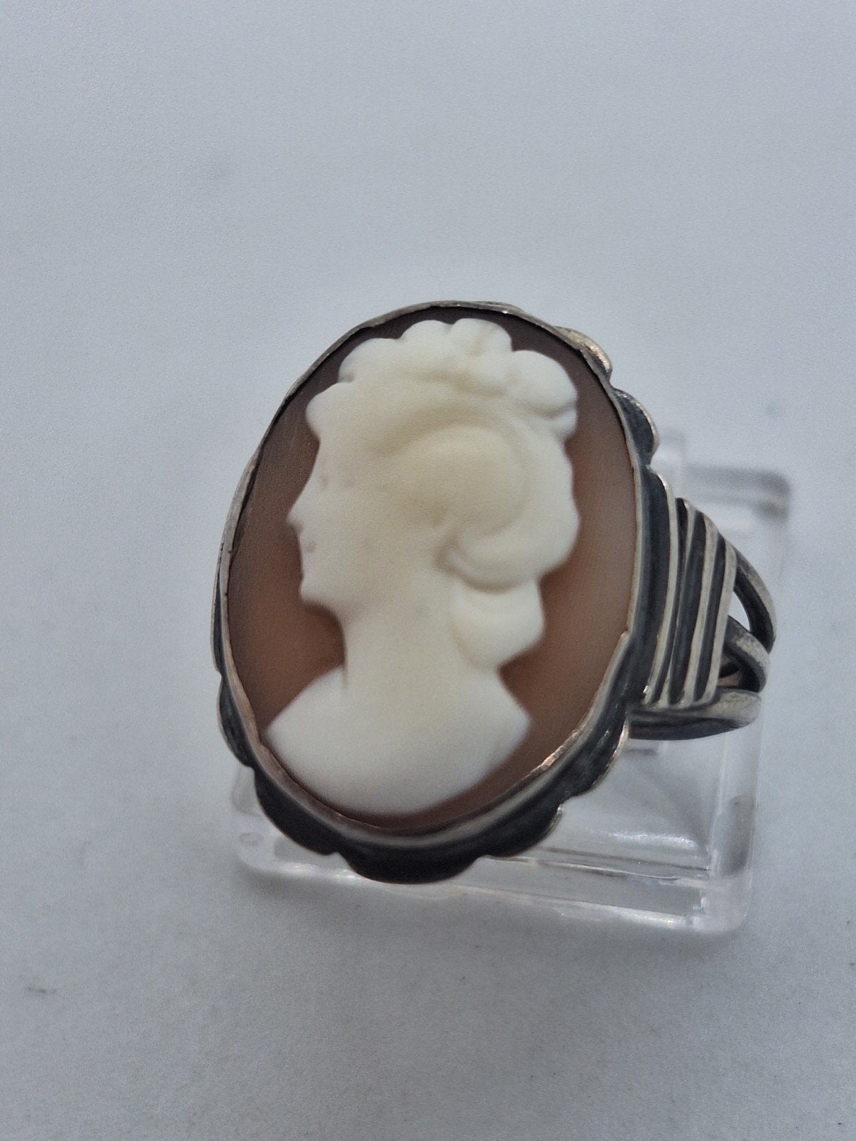 Zilveren camee ring, maat 17.5, Sieraden, Tassen en Uiterlijk, Gebruikt, Ophalen of Verzenden, 17 tot 18, Dame