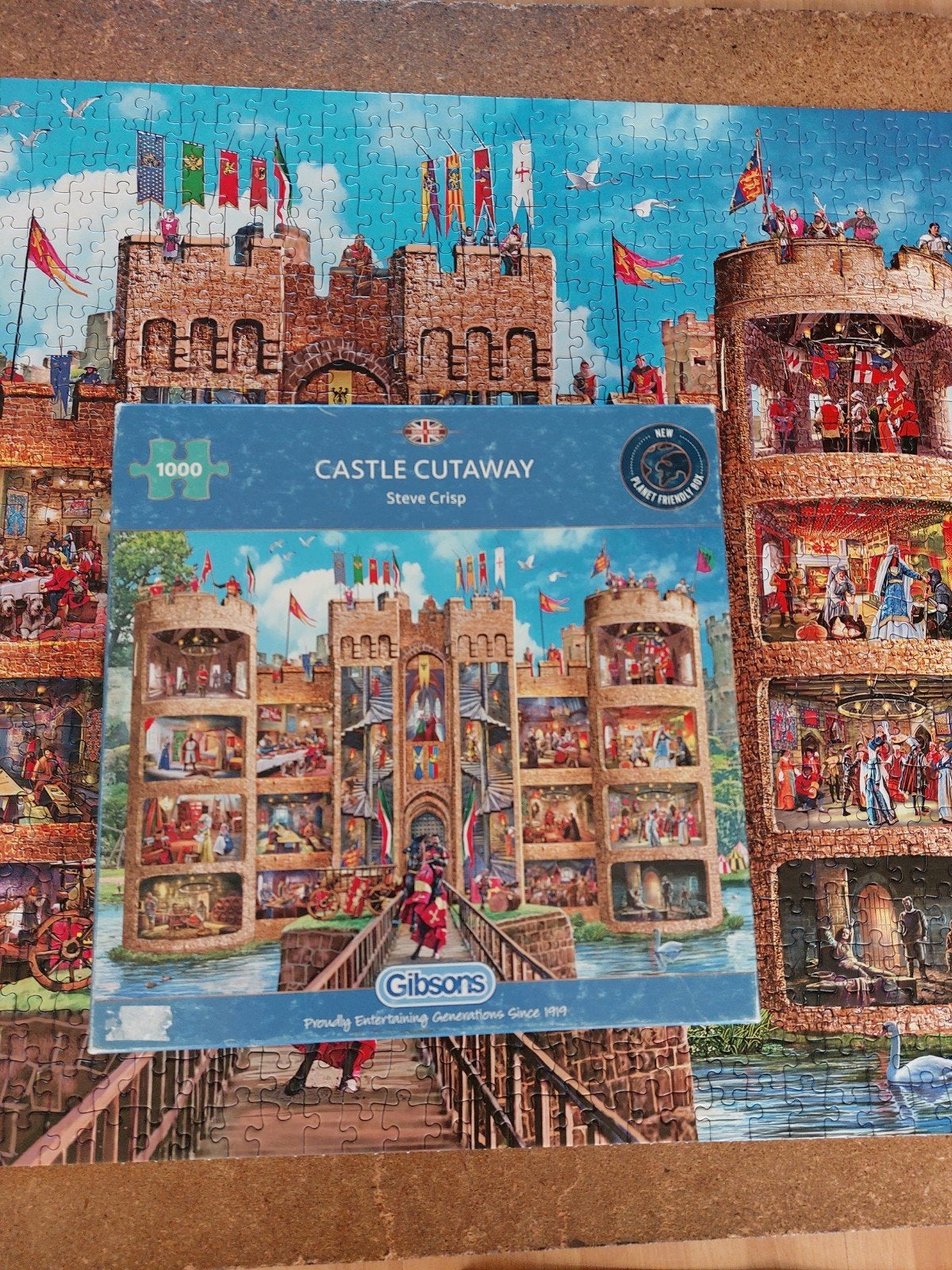 Gibsons puzzel Castle Cutaway 1000 stukjes, Hobby en Vrije tijd, Denksport en Puzzels, Ophalen of Verzenden, 500 t/m 1500 stukjes