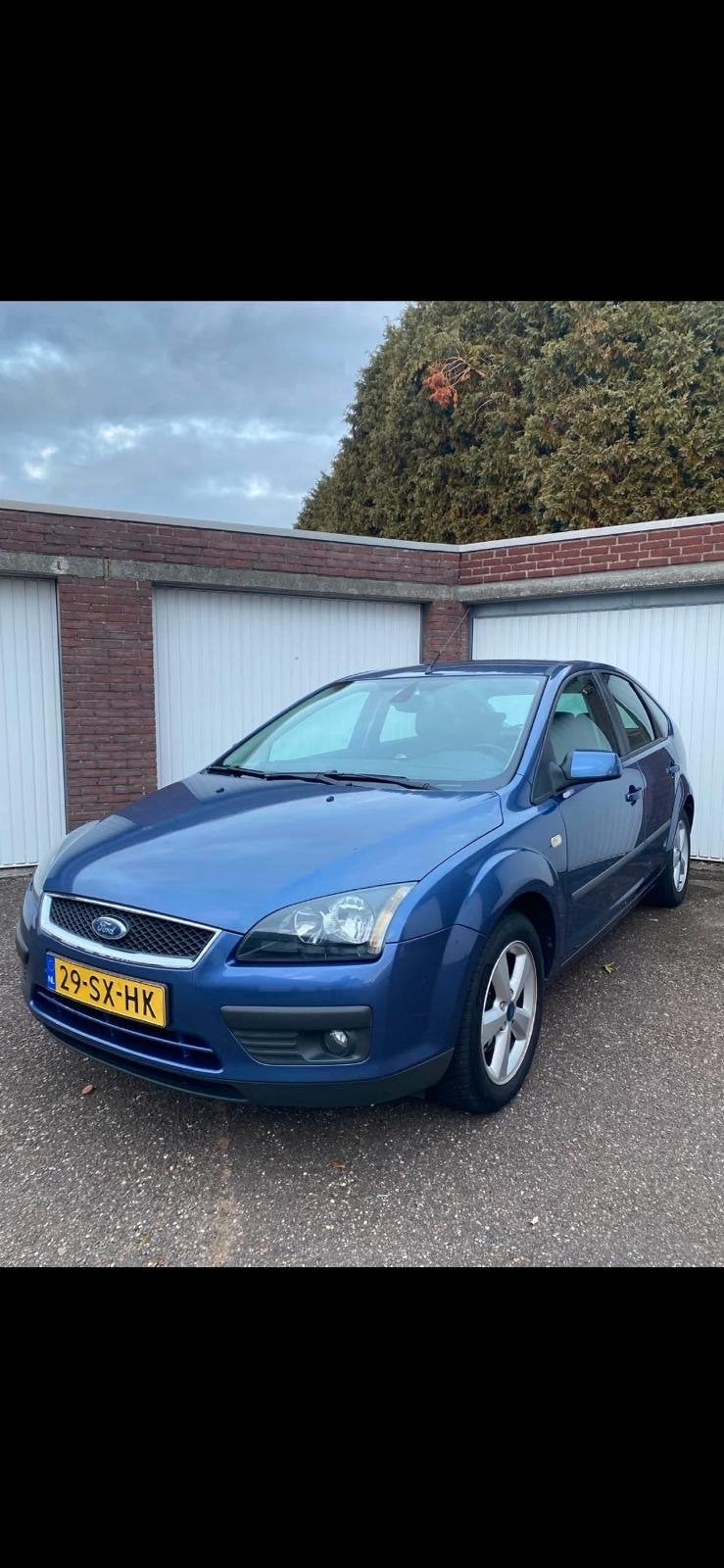 Ford Focus 1.6 16v AUTOMAAT 5-Drs 2006, 1596 cc, 4 cilinders, Blauw, 100 pk