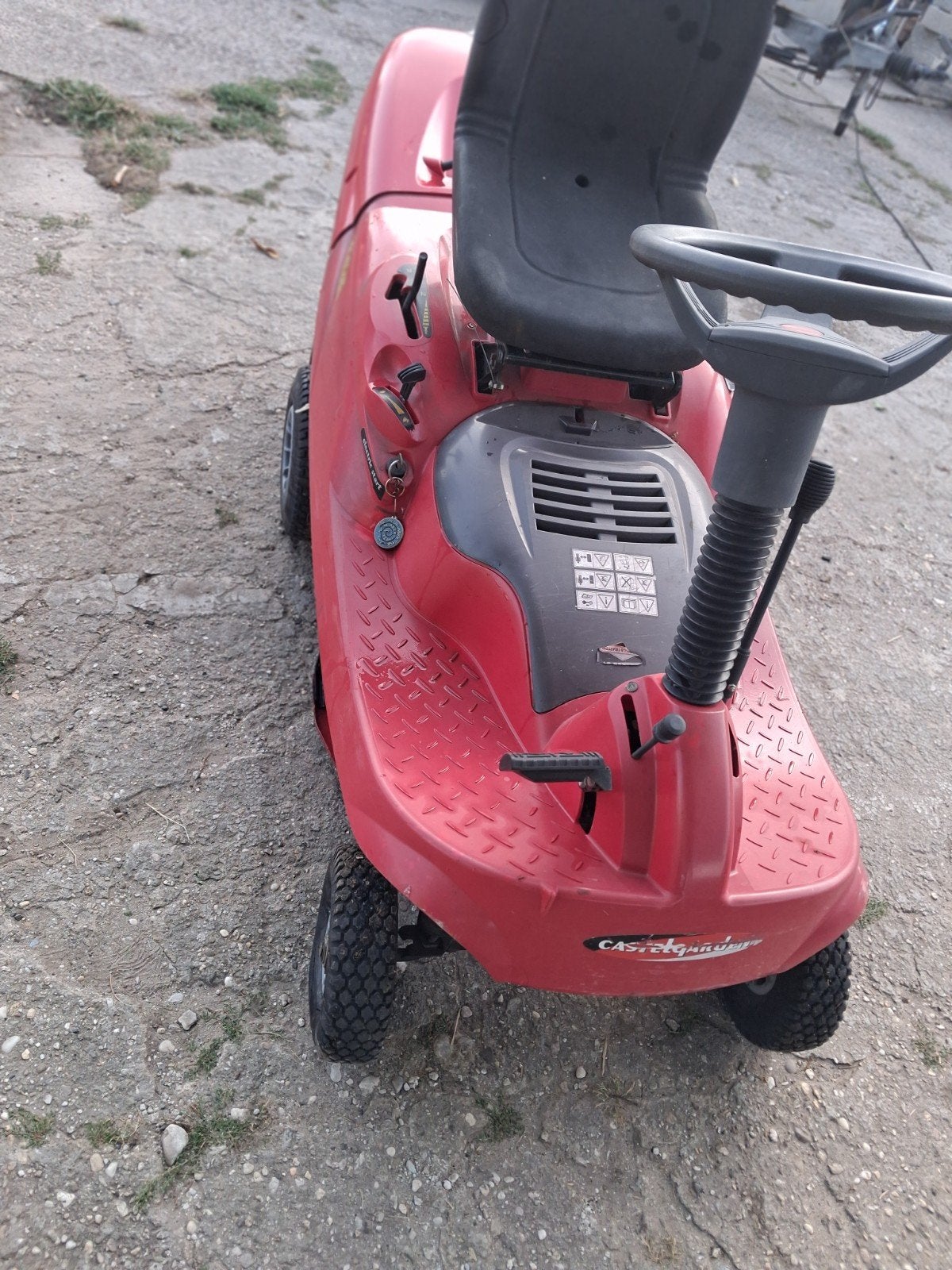 zitmaaier motor loopt rijd niet, Tuin en Terras, Zitmaaiers, Ophalen of Verzenden, Gebruikt