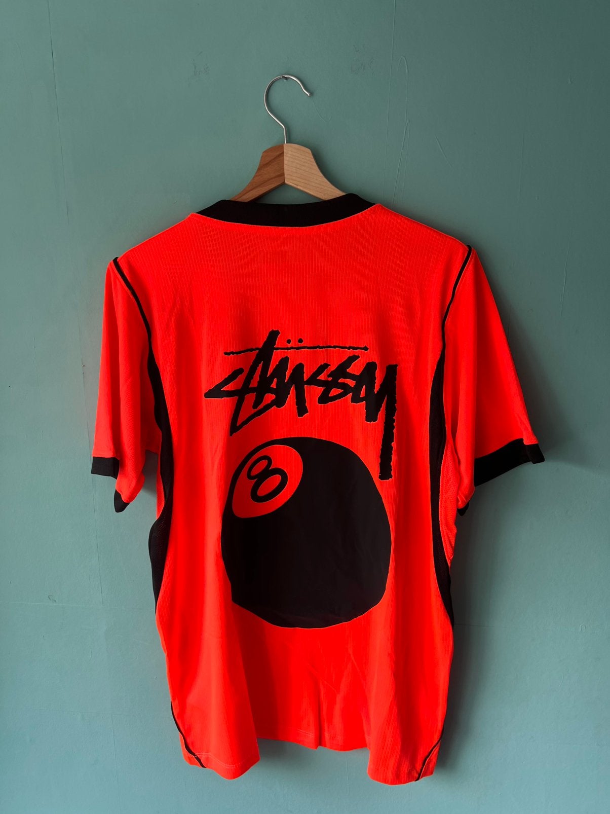 Nederlands elftal thuisshirt WK 2026 Stüssy 8 Ball Maat L, Maat 52/54 (L), Nieuw, Oranje, Ophalen of Verzenden