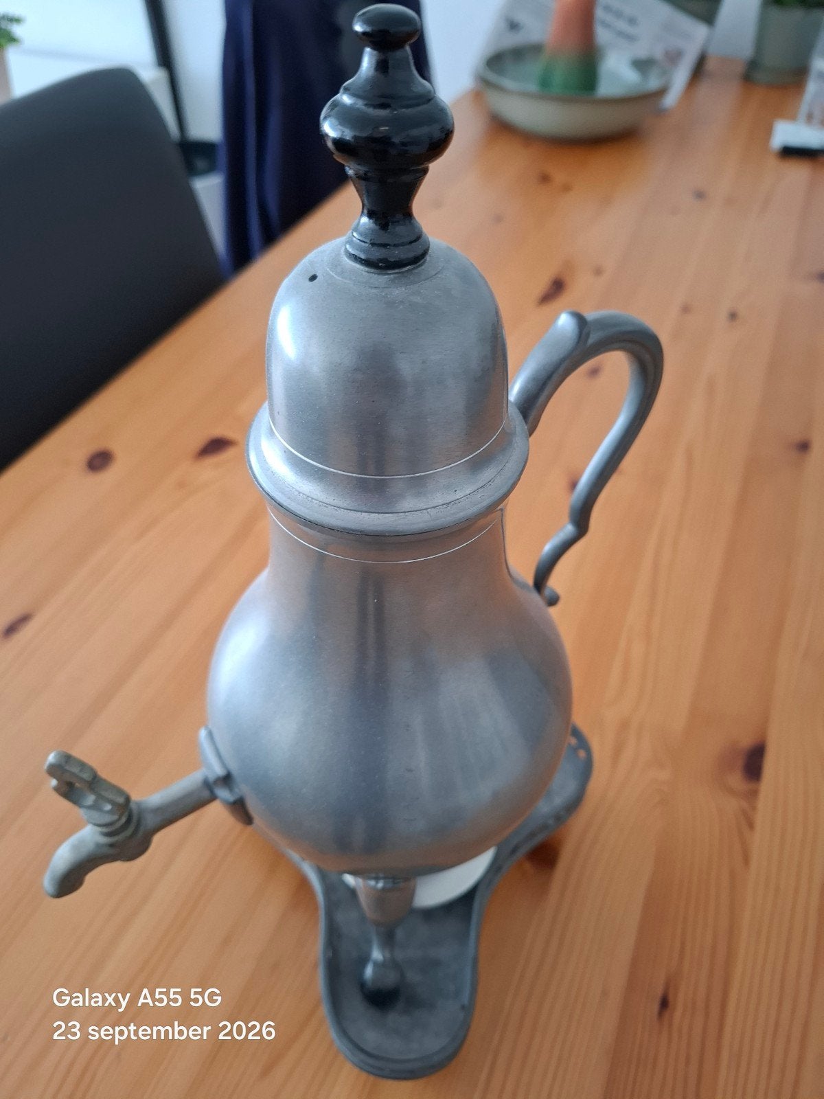 TINNEN KRAANTJES THEE KAN, Ophalen