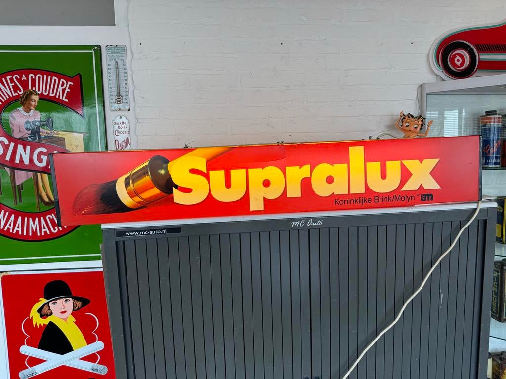 Supralux verf reclame lichtbak, Verzamelen, Ophalen, Gebruikt, Lichtbak of (neon) lamp