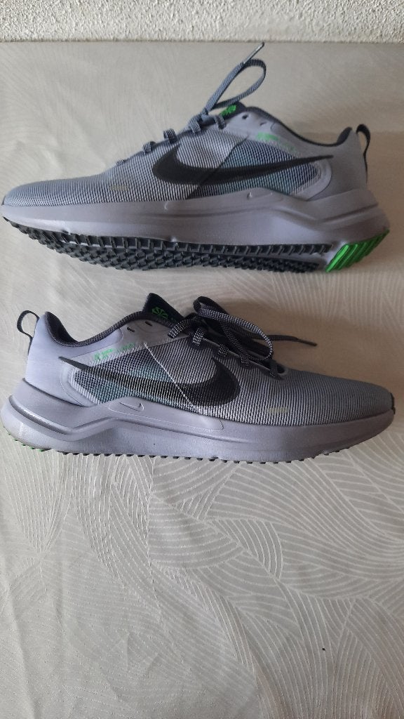 Nike air downshift  maat 44, Ophalen, Overige kleuren, Nike, Sneakers of Gympen