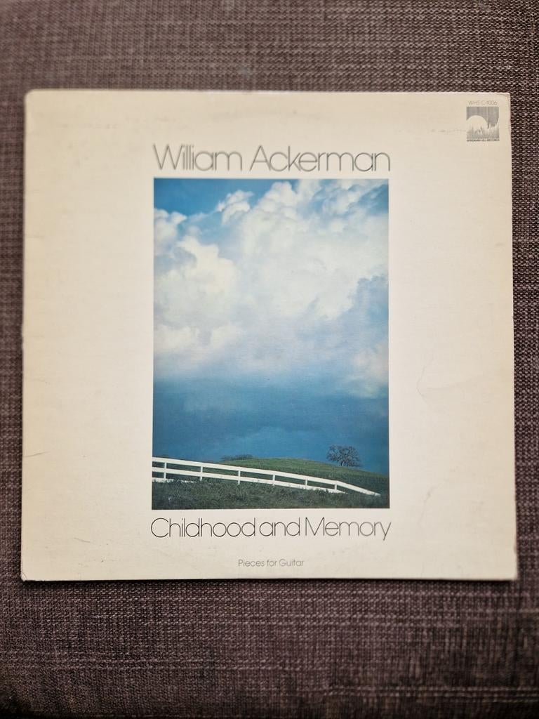 William Ackerman - Childhood and Memory LP (1979), Gebruikt, Originele persing, Ophalen of Verzenden, 1970 - 1979