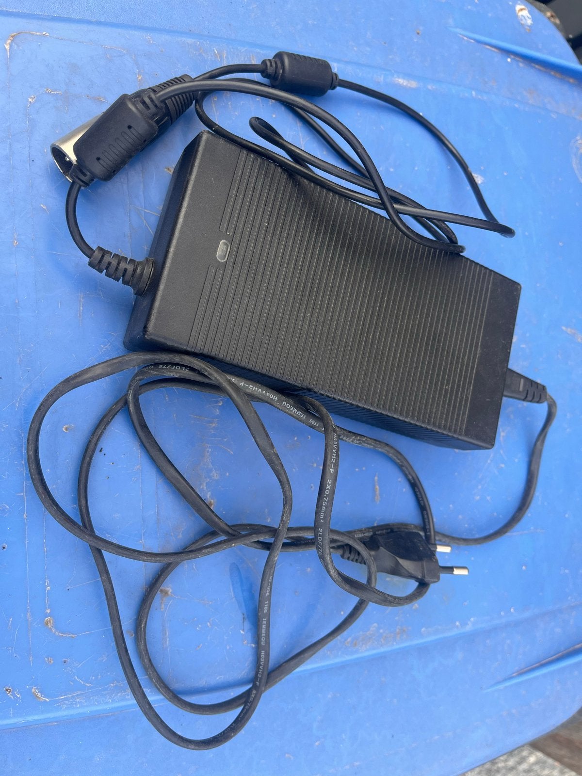 Batterijlader DPS-114FB voor e-bike van Accell Group N.V., Ophalen of Verzenden, Gebruikt