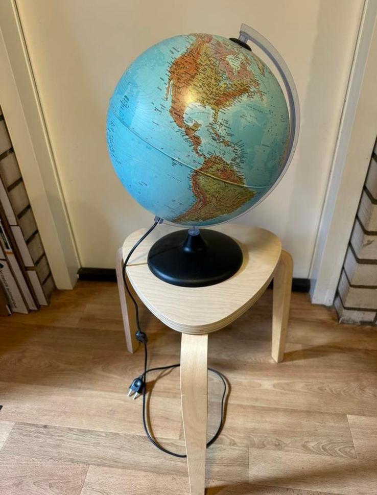 Wereldbol met licht, Ophalen of Verzenden, Zo goed als nieuw