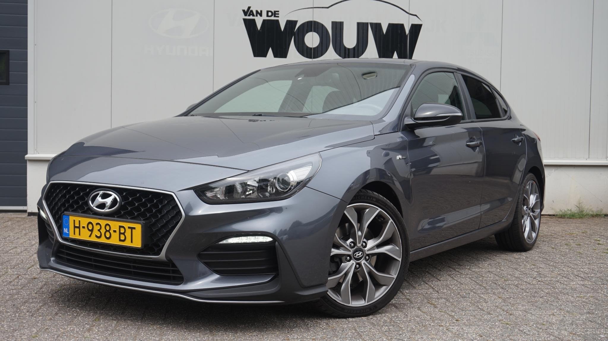 Hyundai i30 Fastback 1.4 T-GDI N Line 7DCT Automaat, Stof, Euro 6, 4 cilinders, Origineel Nederlands