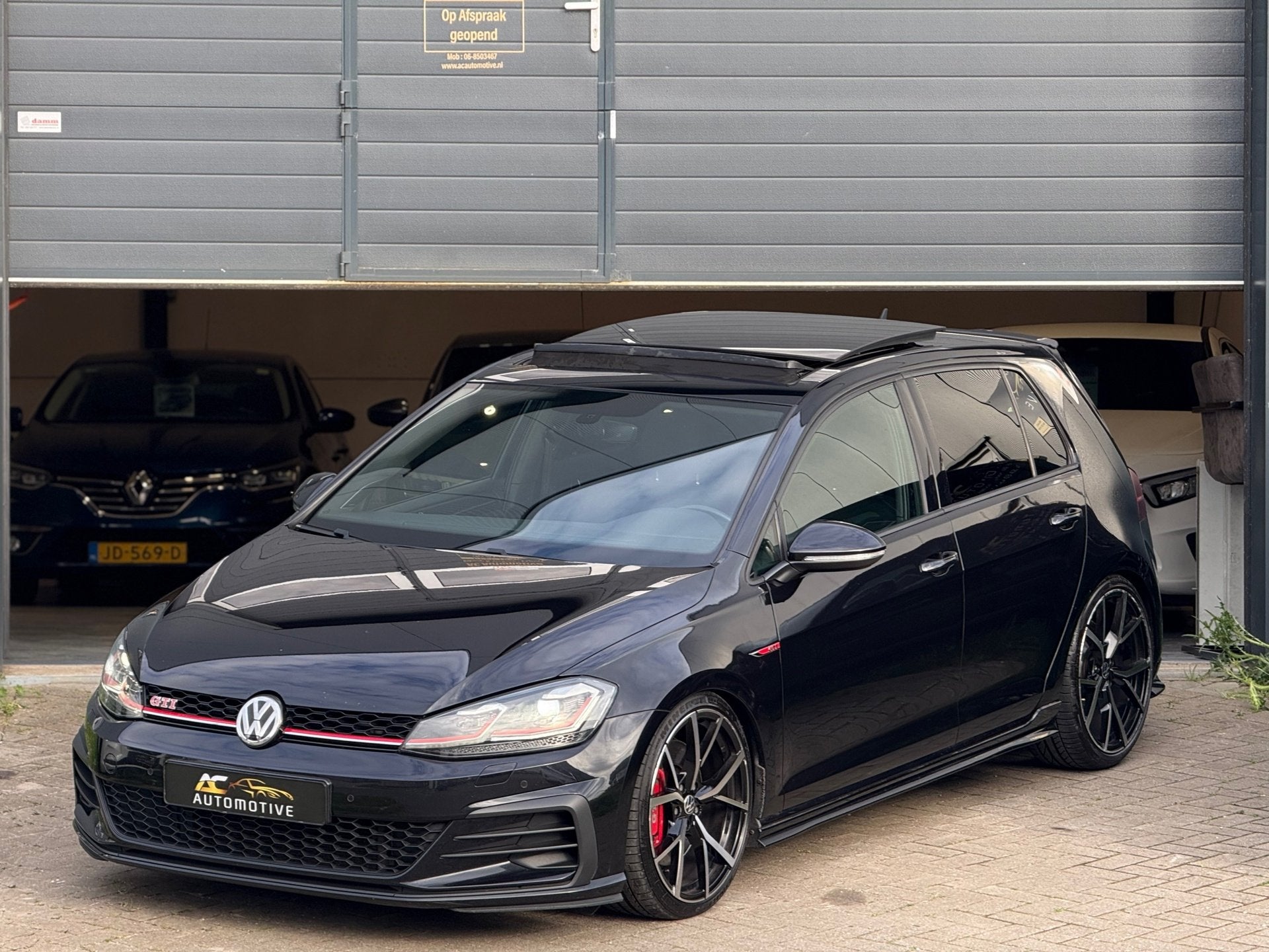 Volkswagen Golf 2.0 TSI GTI Performance Pano/Dynaudio, Gebruikt, Euro 6, 4 cilinders, 1984 cc