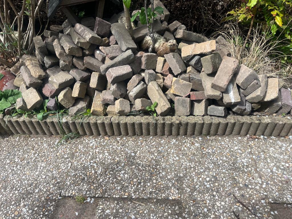 Stenen/oude waaltjes in verschillende maten, Tuin en Terras, Ophalen, Gebruikt, Beton, Overige typen