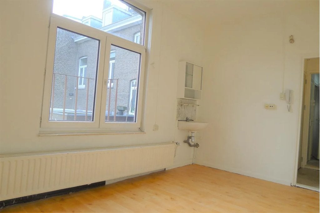 NIEUW! Woonruimte te huur Wilhelminasingel, Maastricht