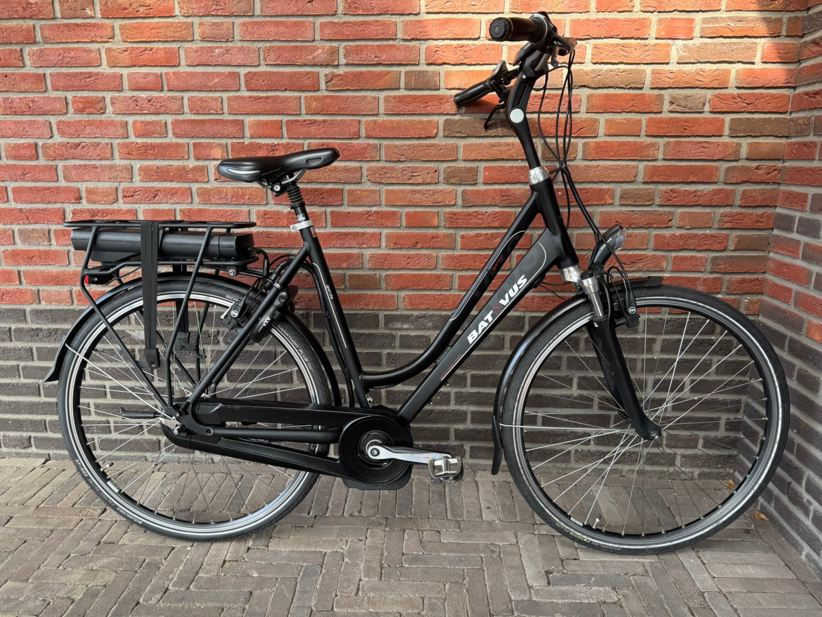 ✅ Batavus Garda E-Go Bosch damesfiets, Inclusief Grote beurt, Velgrem, Versnellingen, Batavus, Zo goed als nieuw