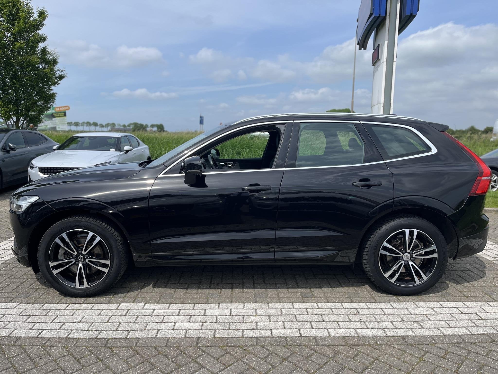 Volvo XC60 B5 Inscription | Trekhaak | Stoel- en Stuurverwar, Auto's, Volvo, 12 maanden, 15 km/l, Gebruikt, Euro 6
