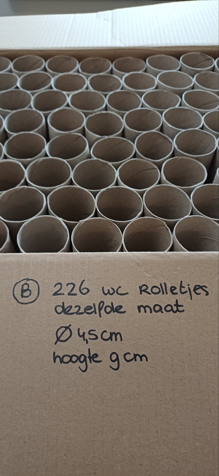 226 WC-rolletjes voor knutselen, Ø 4,5 cm, hoogte 9 cm, Ophalen of Verzenden