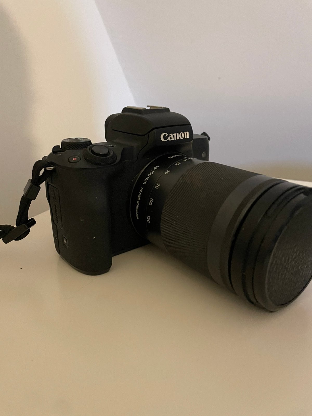 Canon M50 + 18-150mm f3.5-6.3 IS STM, Spiegelreflex, Canon, Ophalen of Verzenden, Zo goed als nieuw
