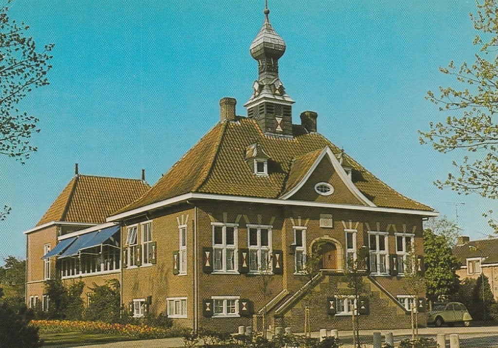 MAARN Gemeentehuis met Citroën 2 CV, Verzenden, 1960 tot 1980, Ongelopen, Utrecht