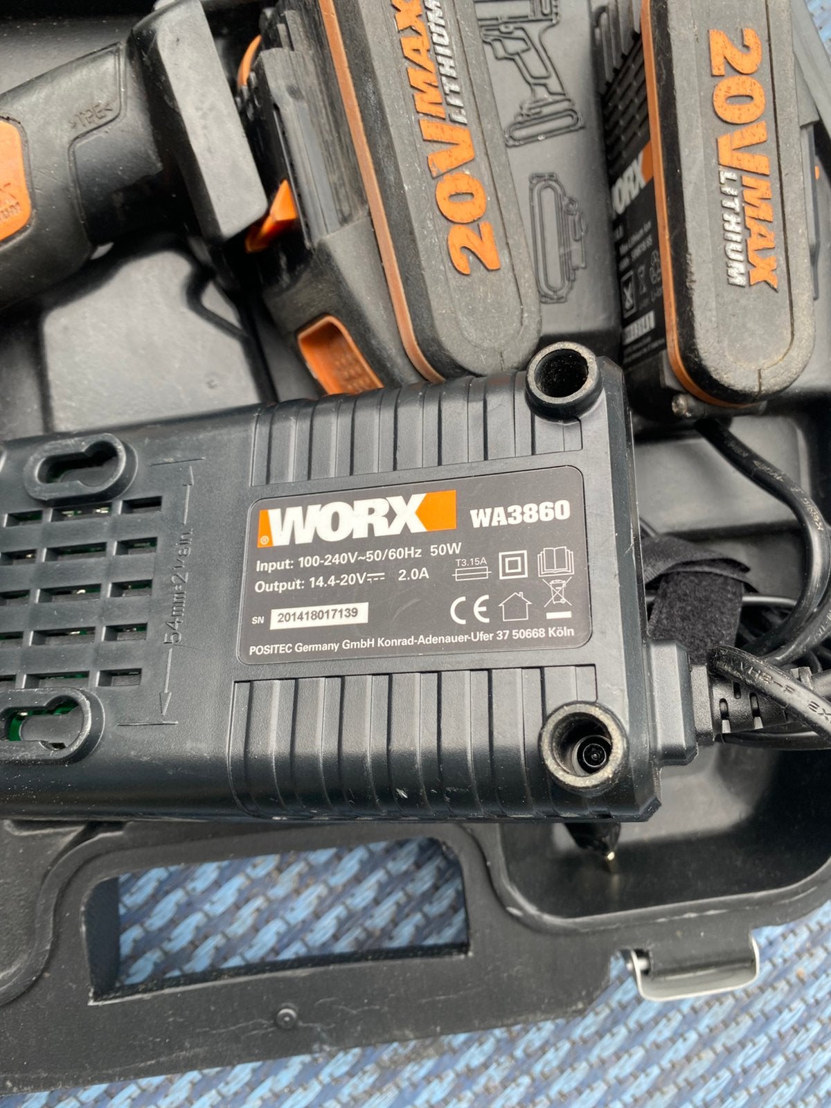 Accu boormachine WORX 2 accu s en oplader, Ophalen of Verzenden, Gebruikt