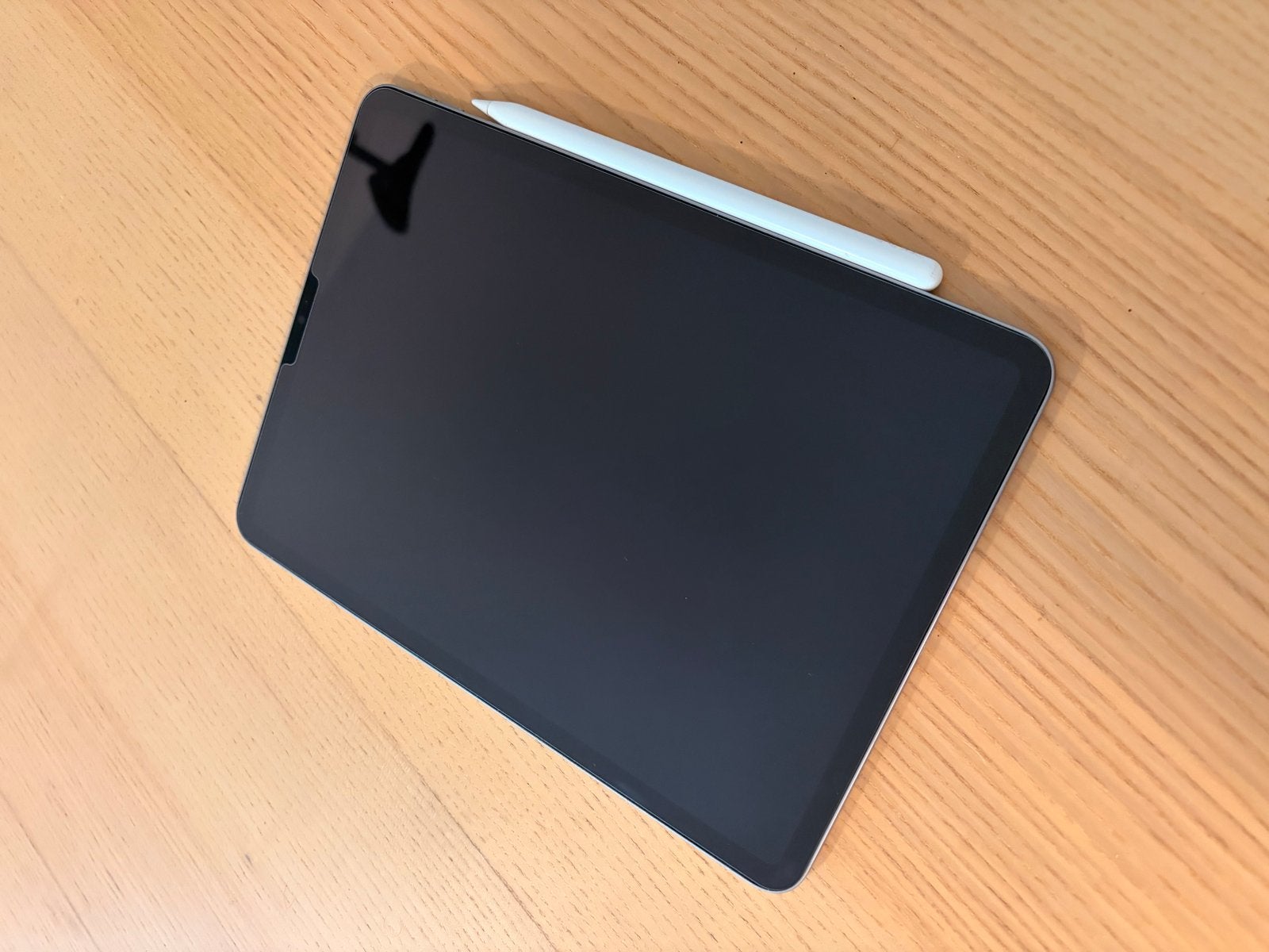 Foto 4 van Apple iPad Pro (2022) 11 inch 4e generatie met Apple Pencil