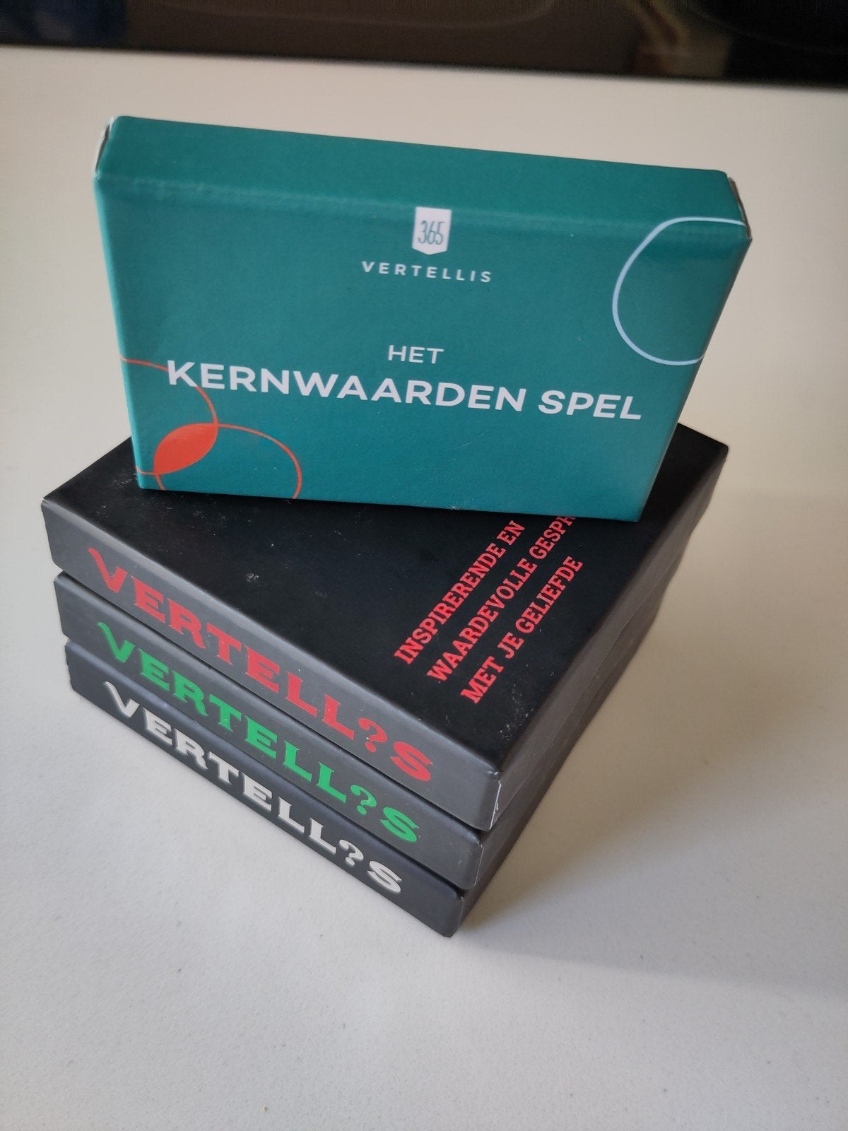 Vertellis kaartspellen, Vijf spelers of meer, Ophalen of Verzenden, Zo goed als nieuw, Vertellis