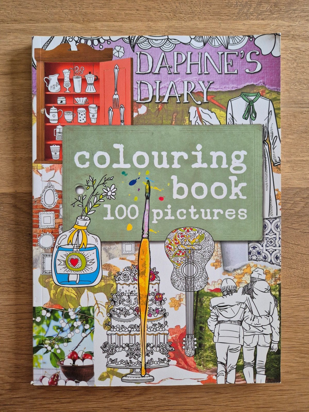 Daphne's Diary Kleurboek - 100 kleurplaten, Ophalen of Verzenden, Zo goed als nieuw, Tekenen en Schilderen, Geschikt voor kinderen