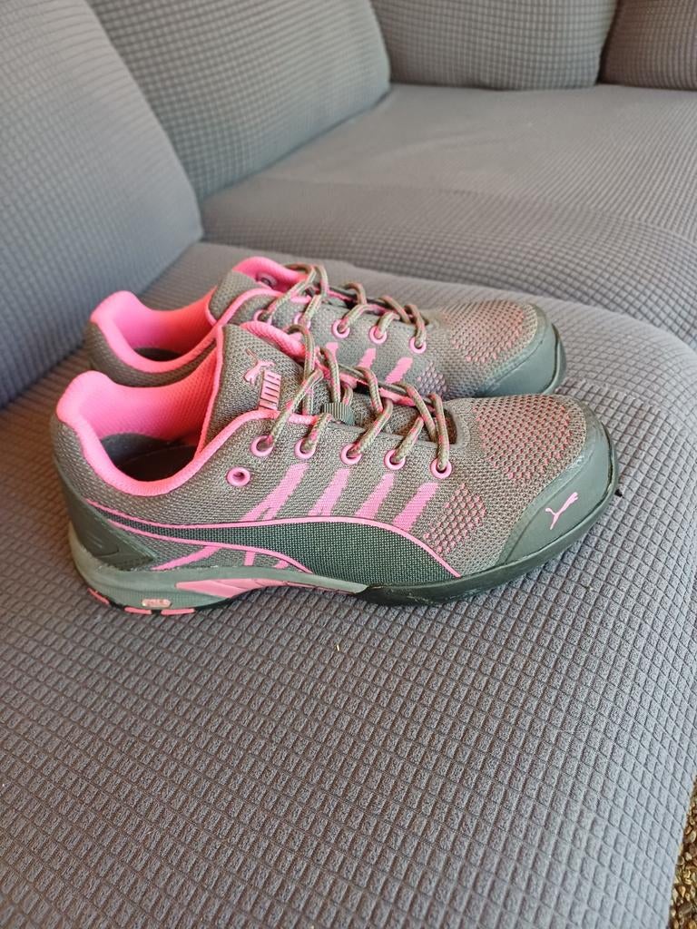 Dames PUMA Werkschoenen maat 38 39, Ophalen of Verzenden, Nieuw