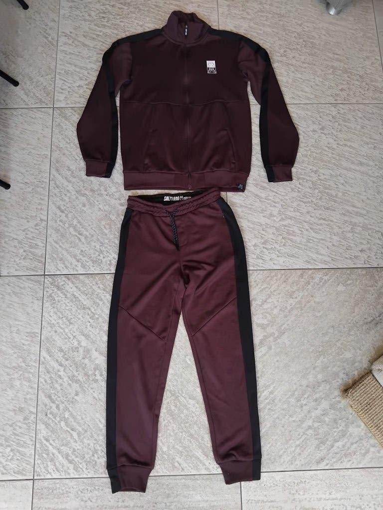 Salty Dog trainingspak kersenrood maat 158 broek + jas, Kinderen en Baby's, Kinderkleding | Maat 158, Broek, Ophalen of Verzenden