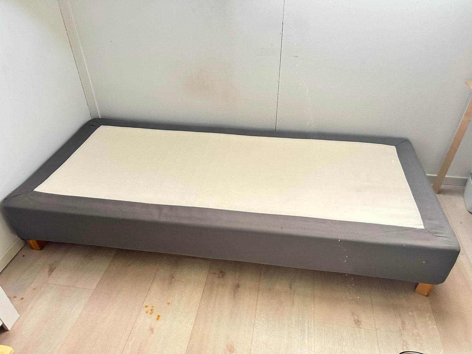 Eenpersoons bedbodem 80x200 cm - Grijs, Ophalen, Gebruikt, Eenpersoons, 80 cm
